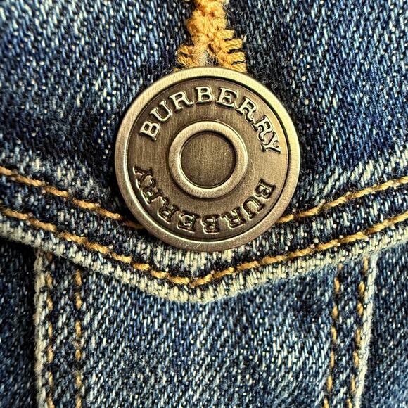 Burberry London KnightBridge Wash Blue Cropped Length Straight Leg Size 30 - Picture 9 of 12